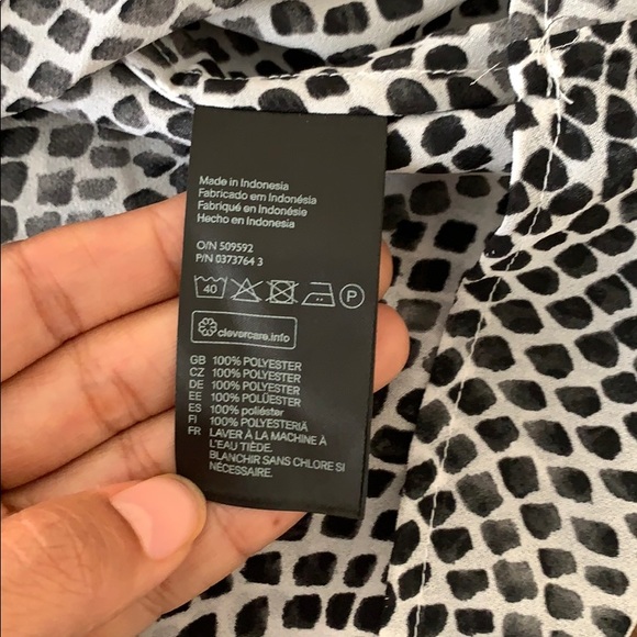 H&M spaghetti strap top - Picture 5 of 6